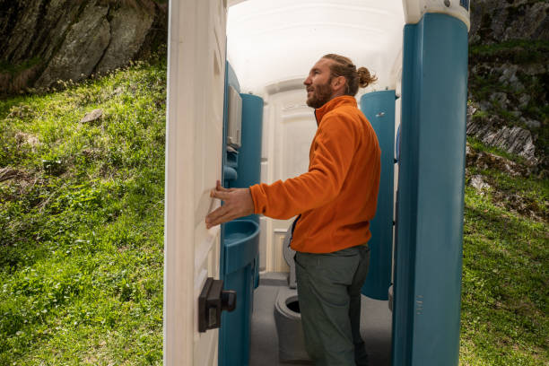 Portable Toilet Options We Offer in Flowood, MS